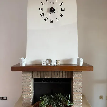 La Maison D'amì Hébergement de vacances Anguillara Sabazia